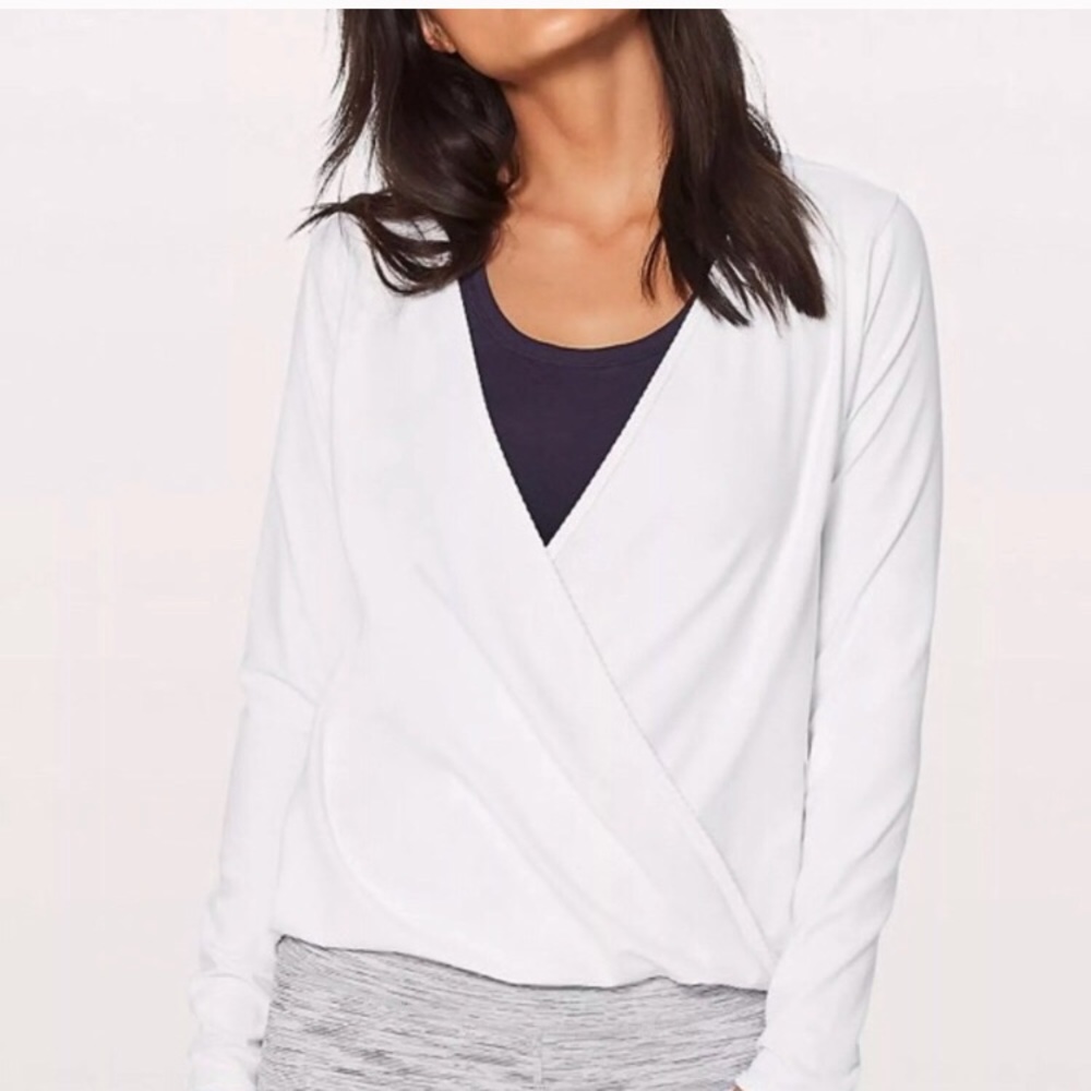 Lululemon top
